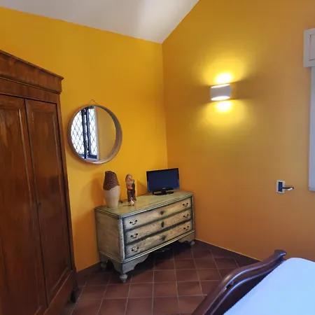 Linda Country house Dragoni (Apulia)