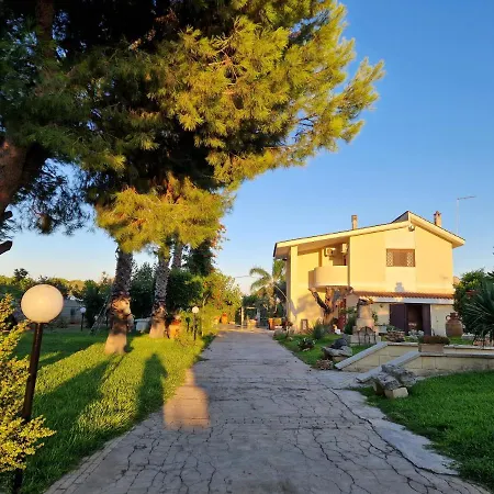 Linda Dragoni (Apulia)